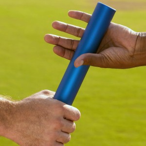 kaiyun sports-赛事新闻：冠军归属引发粉丝热议，赛事新闻_冠军归属引发粉丝热议是真的吗